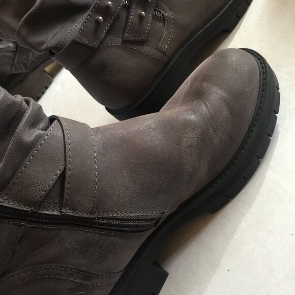 Ladie's Brown MOTO Brady Work Boots NICE Ankle Height with Buckles 7M - Picture 9 of 9